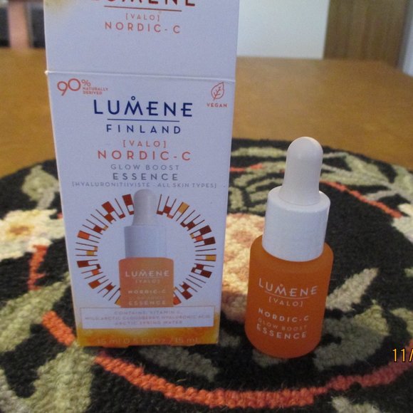 Lumene Nordic-C Facial Glow Boost Essence Vitamin C 0.5 Ounce New in Box - Picture 1 of 4